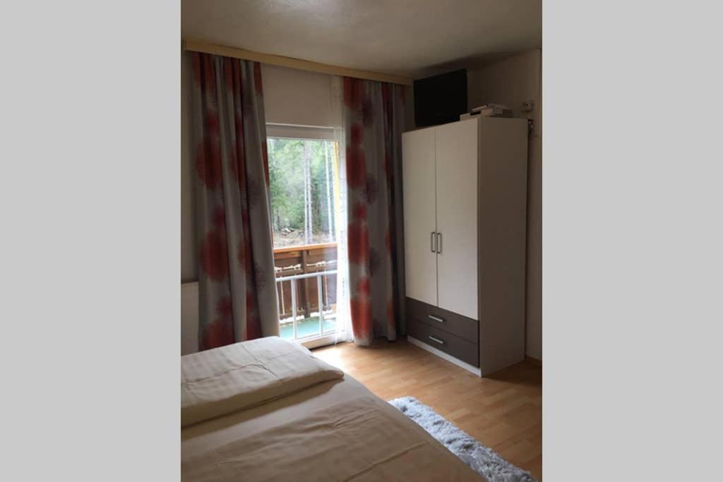 Gemuetliches Ferienhaus Am Waldrand 特洛普拉赫 外观 照片